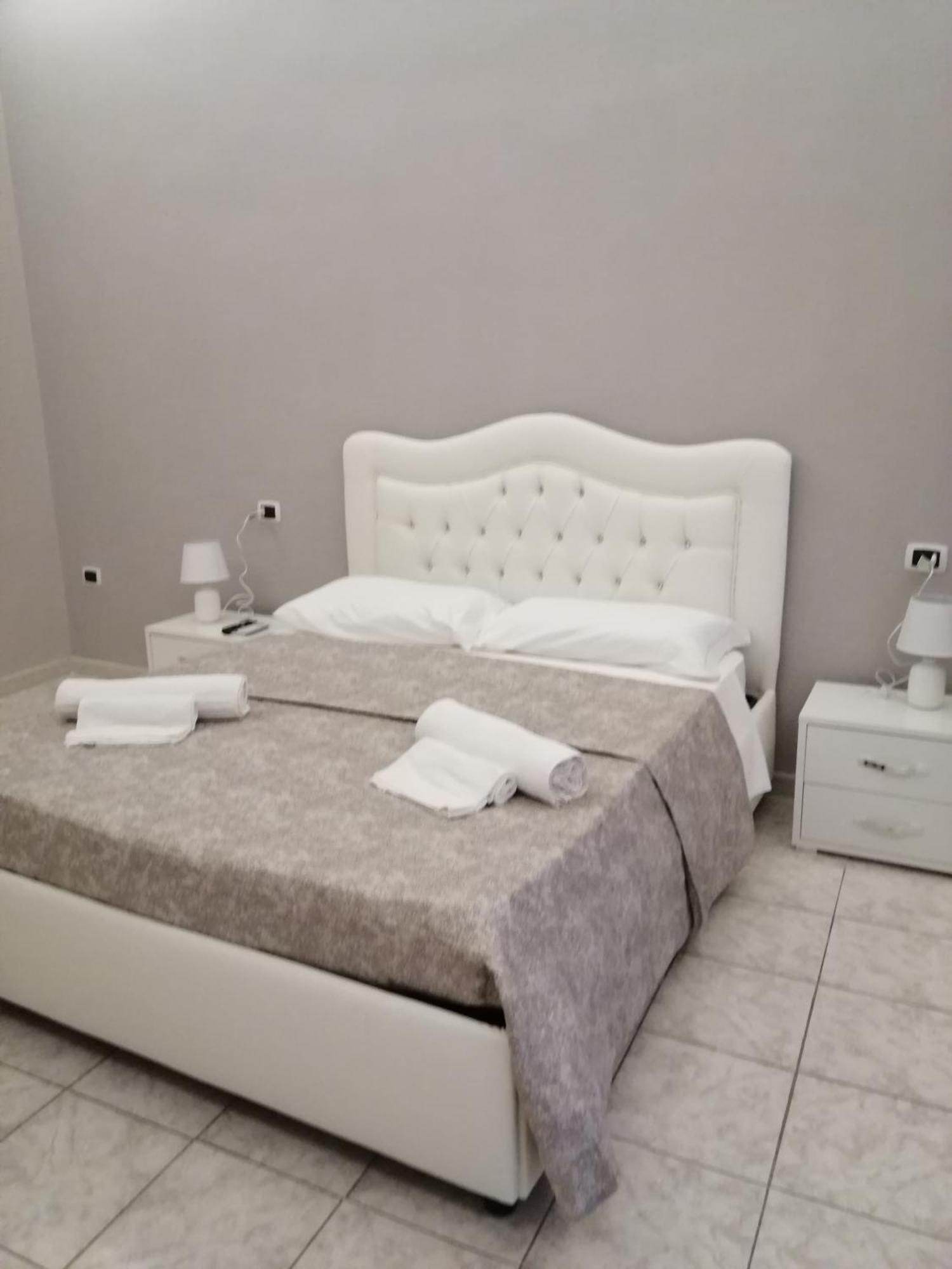 Guest House Francesco Neapol Zewnętrze zdjęcie